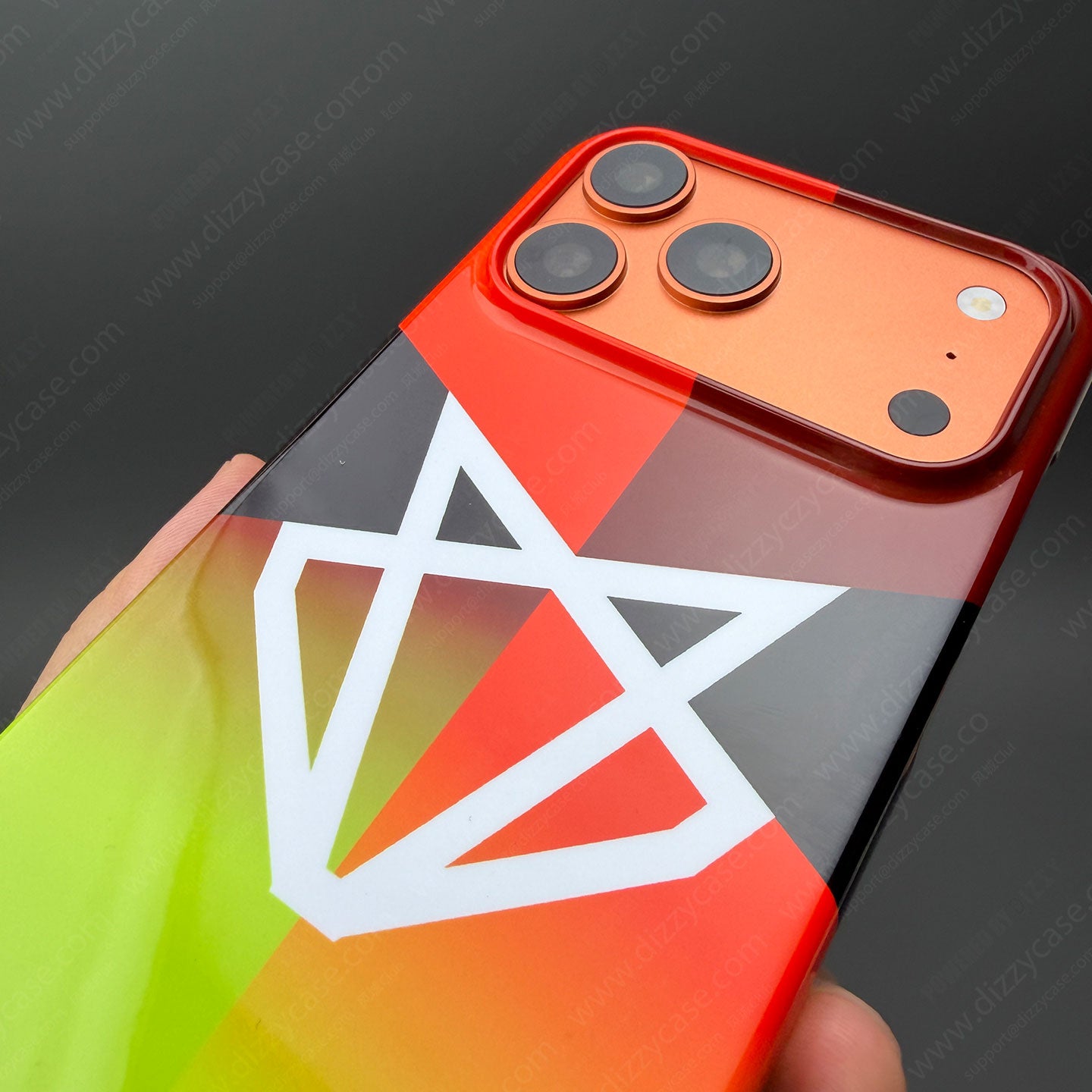 Coque de téléphone Tadej Pogacar 2024 Dual Triumph jaune et rose en jersey par DIZZY