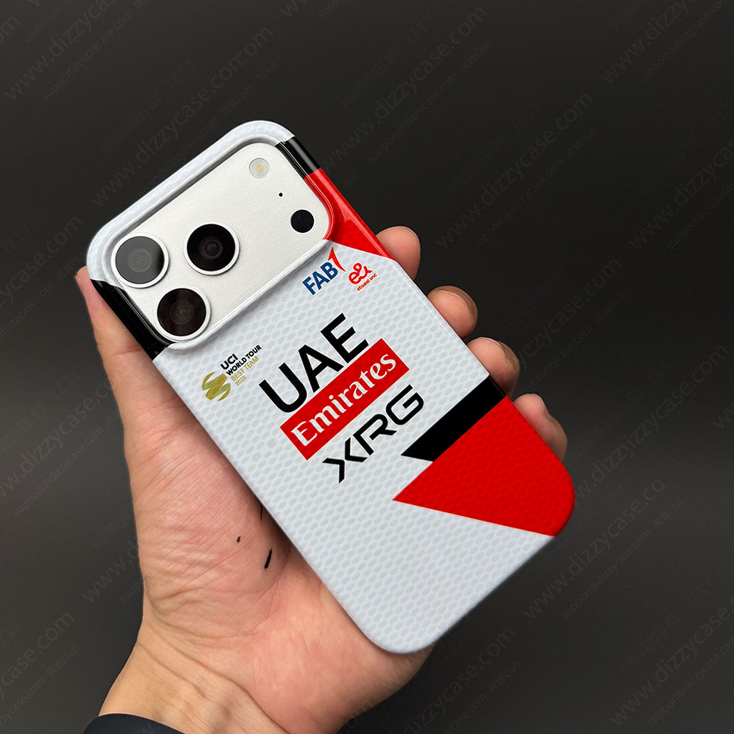 Funda para teléfono Tadej Pogacar 2024 Dual Triumph en jersey amarillo y rosa de DIZZY
