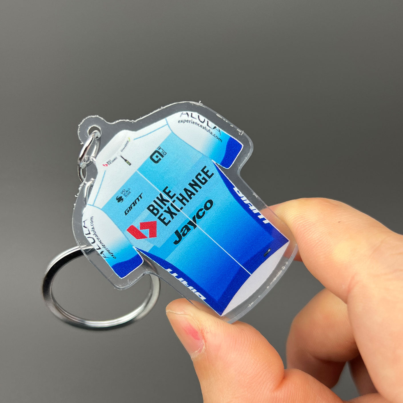 Pro Cycling Team Jersey Keychain Collection – Fan Edition Miniatures