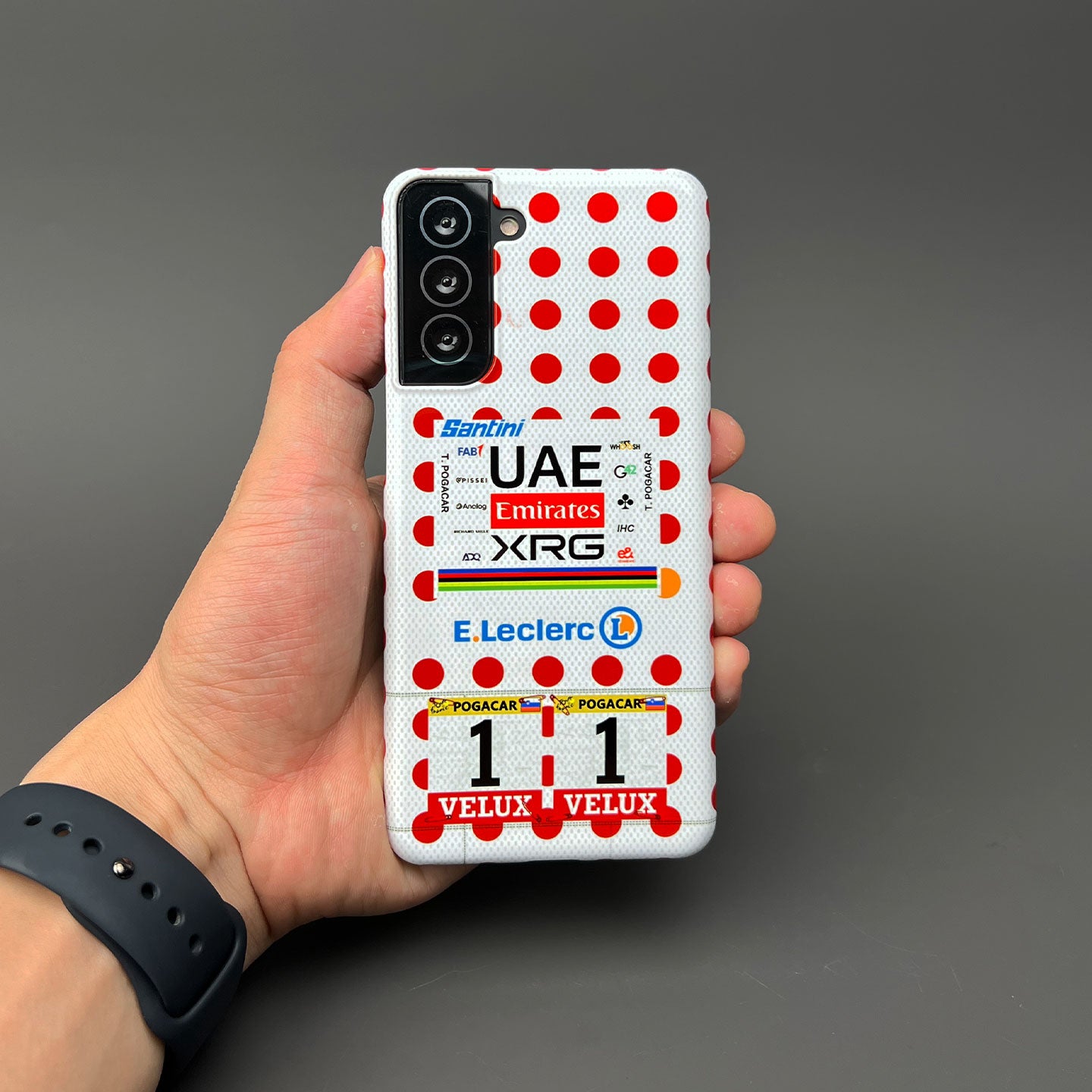 Coque de téléphone Tadej Pogacar 2024 Dual Triumph jaune et rose en jersey par DIZZY