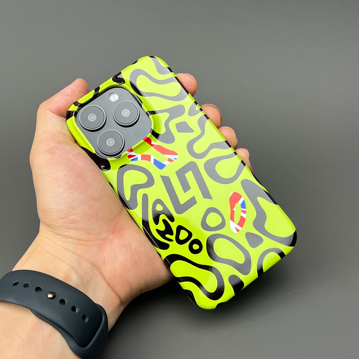 Funda para teléfono Tadej Pogacar 2024 Dual Triumph en jersey amarillo y rosa de DIZZY