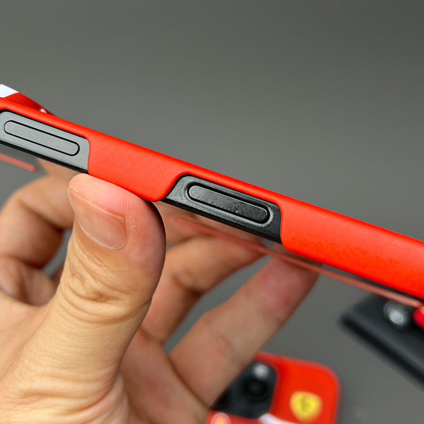 Funda para teléfono Tadej Pogacar 2024 Dual Triumph en jersey amarillo y rosa de DIZZY